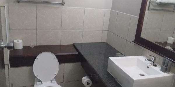 Welkom Inn Екстериор снимка